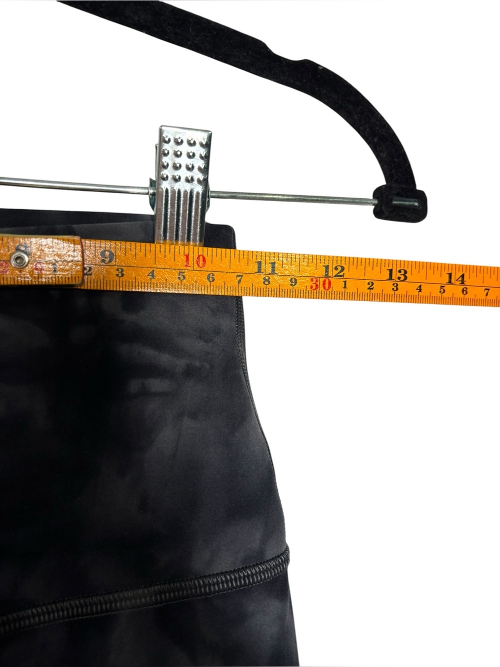 Lululemon Align High-Rise Crop 23"
Diamond Dye Pitch Grey Graphite Grey Size 4 - Picture 10 of 13